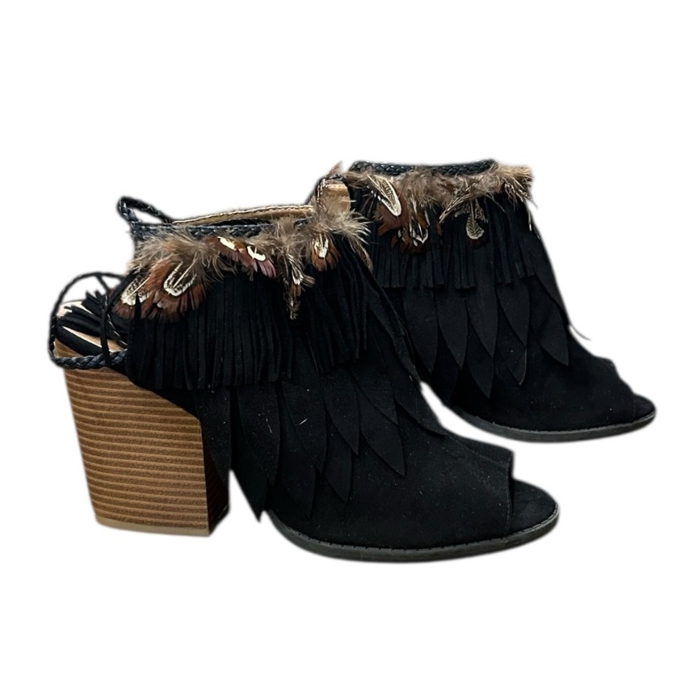Qupid Black Faux Suede Peep Toe Stacked Heel Bootie with Feathers Women’s Size 9 - Picture 7 of 11